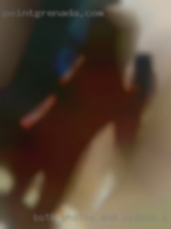Both photos and videos I can naked show.