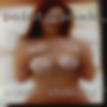 Woman showing there pussy